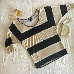 WHBM Knit Top Tie Dyed Black & Off White Stripes. Sz M